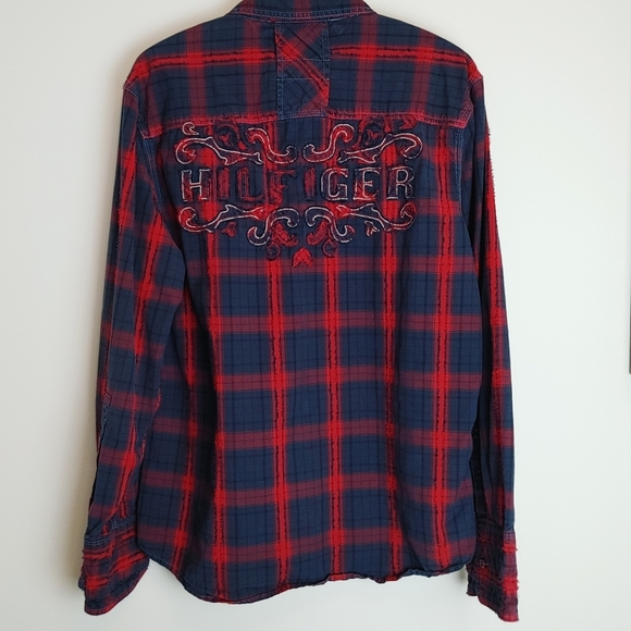 VTG Tommy Hilfiger Red & Blue Shirt with Large Logo on Back Long Sleeve - Picture 2 of 7